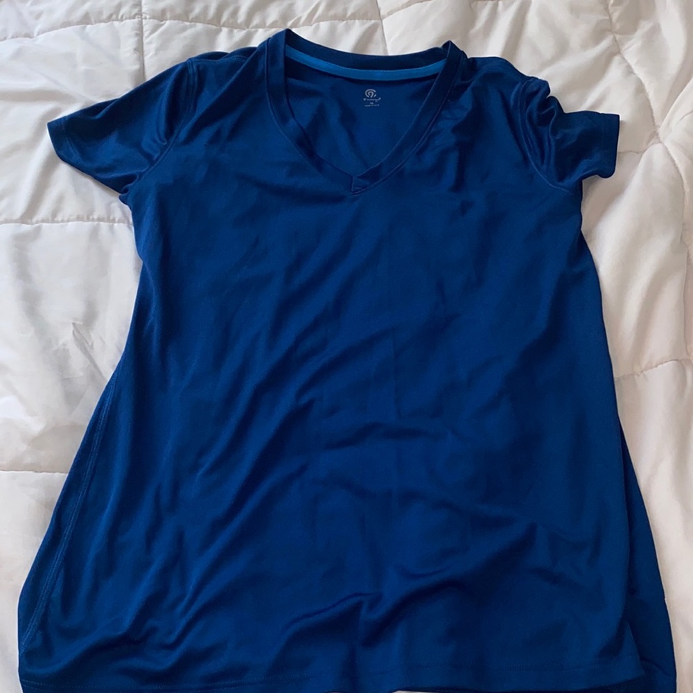 blue workout t-shirt.